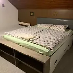 בית נופש Retreat House River Krka - Hisa Oddiha Reka Krka *